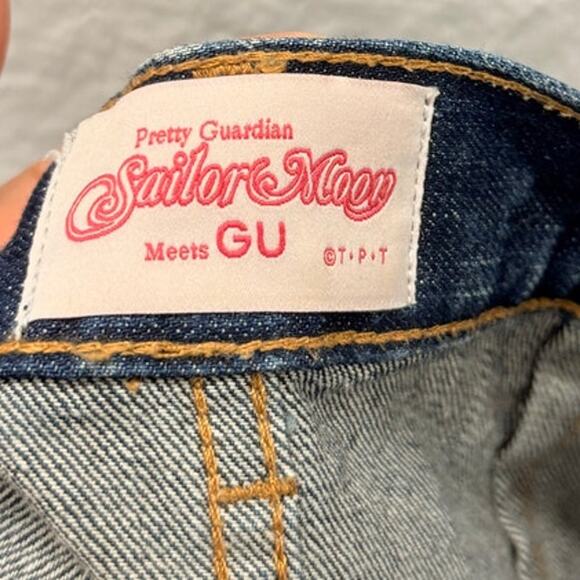 Gu X Sailor Moon 25th Anniversary Mini Denim Skirt Size 27" Anime Japanese - Picture 3 of 5